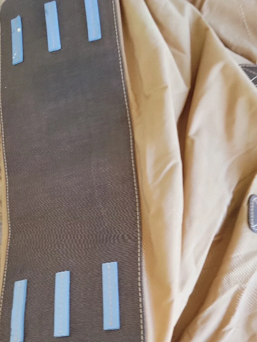 Esprit duffel tan